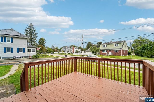 119 Colfax Avenue, Pompton Lakes, NJ 07442