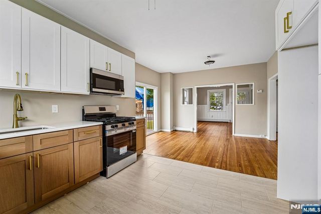 119 Colfax Avenue, Pompton Lakes, NJ 07442