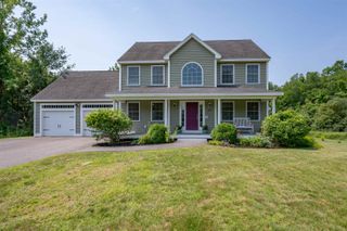266 Kent Farm Road, Hampstead, NH 03841