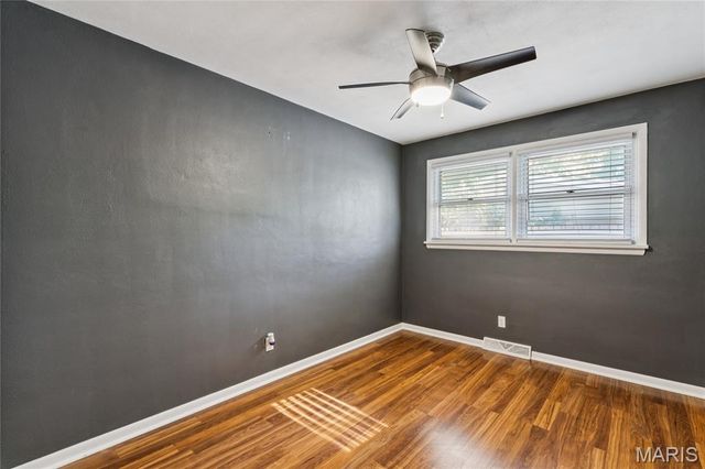 29 Cranbrook Drive, Belleville, IL 62226