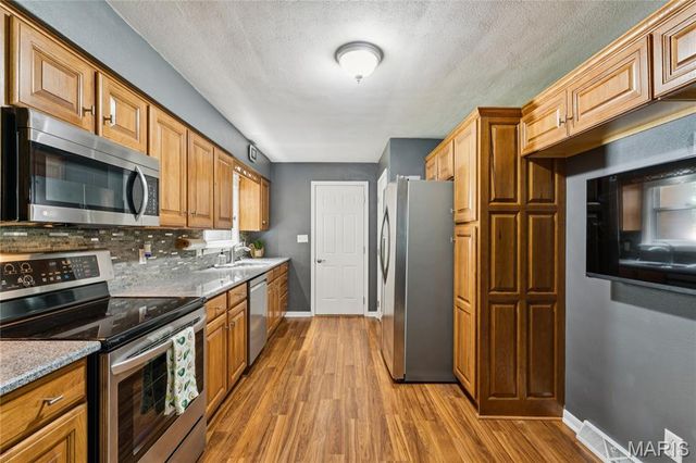 29 Cranbrook Drive, Belleville, IL 62226
