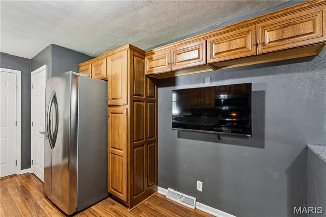 29 Cranbrook Drive, Belleville, IL 62226