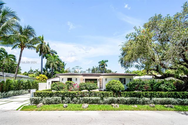 899 NE 71st St, Miami, FL 33138