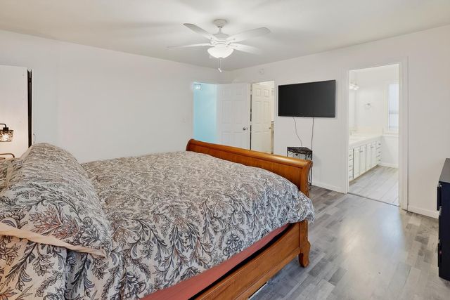 14354 Sun Forest Dr, Penn Valley, CA 95946