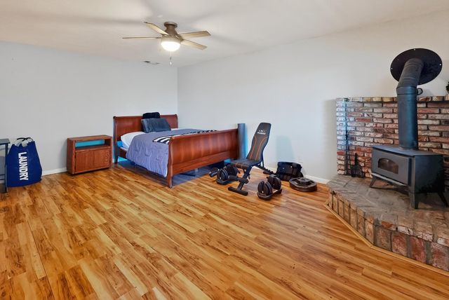 14354 Sun Forest Dr, Penn Valley, CA 95946