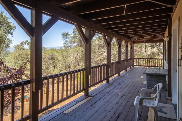 14354 Sun Forest Dr, Penn Valley, CA 95946