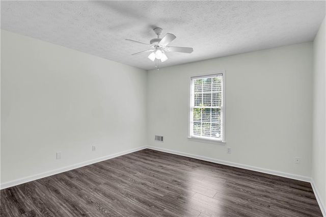 2203 Meadow Drive, Snellville, GA 30078