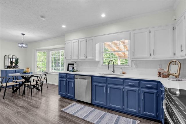 2203 Meadow Drive, Snellville, GA 30078