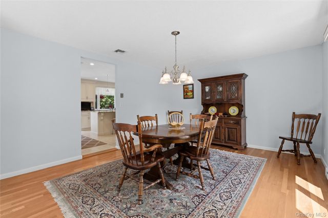 3093 Ferncrest Drive, Yorktown Heights, NY 10598