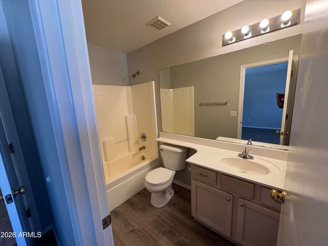 15840 W YAVAPAI Street, Goodyear, AZ 85338