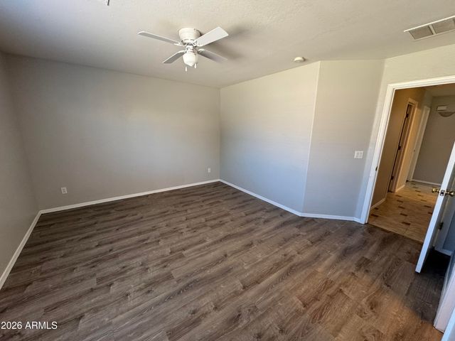 15840 W YAVAPAI Street, Goodyear, AZ 85338