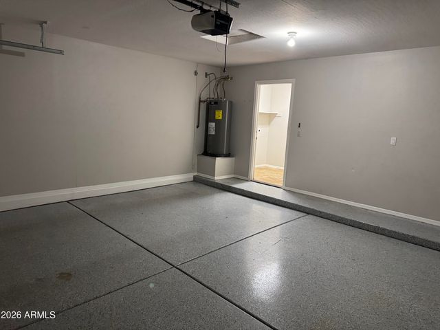 15840 W YAVAPAI Street, Goodyear, AZ 85338