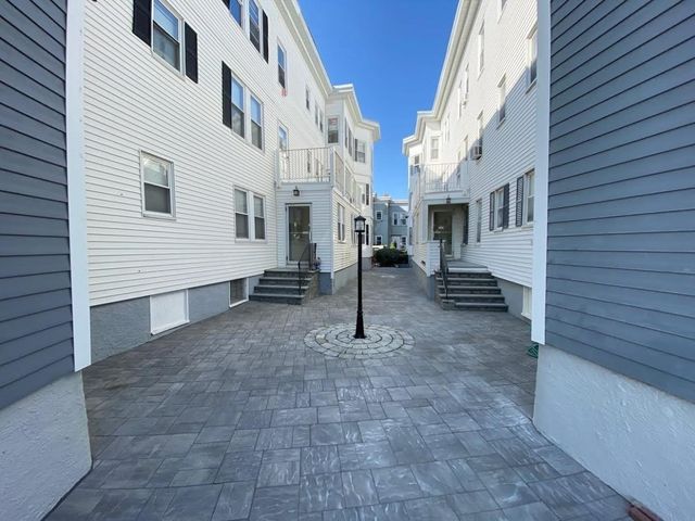 90 Winthrop Shore Drive 3, Winthrop, MA 02152