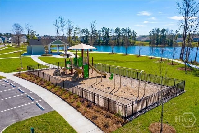 24 Cypress Loop, Port Wentworth, GA 31407