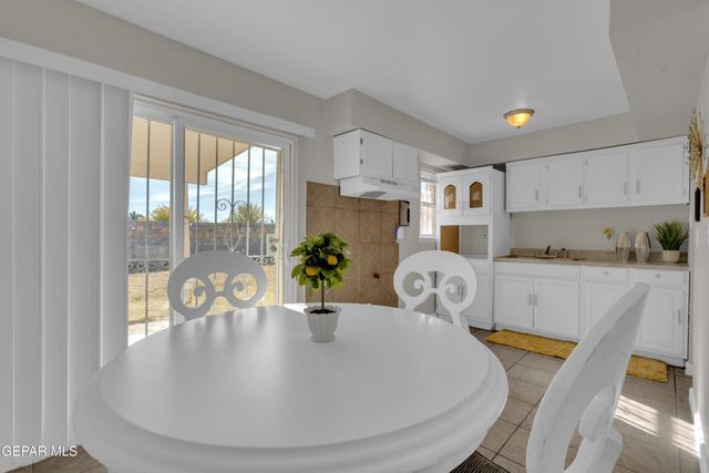 5708 CORSICANA Avenue, El Paso, TX 79924