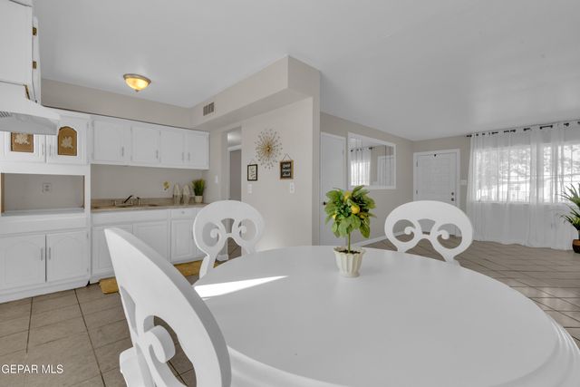 5708 CORSICANA Avenue, El Paso, TX 79924