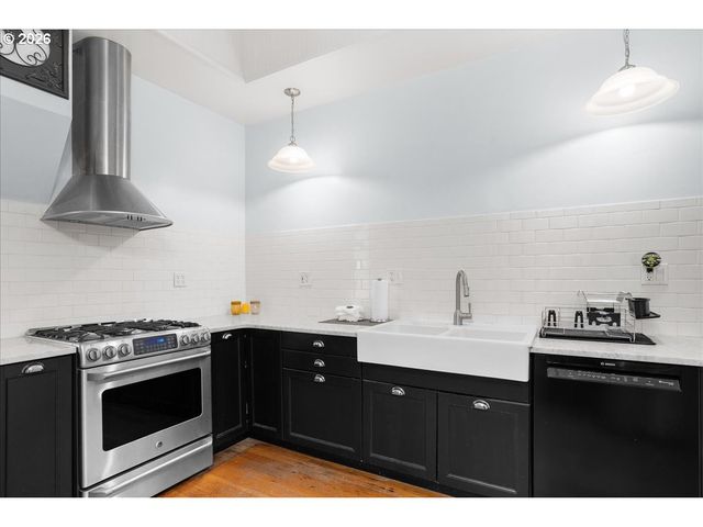 728 Sw 6TH Ave, Albany, OR 97321