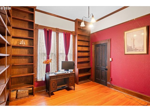 728 Sw 6TH Ave, Albany, OR 97321