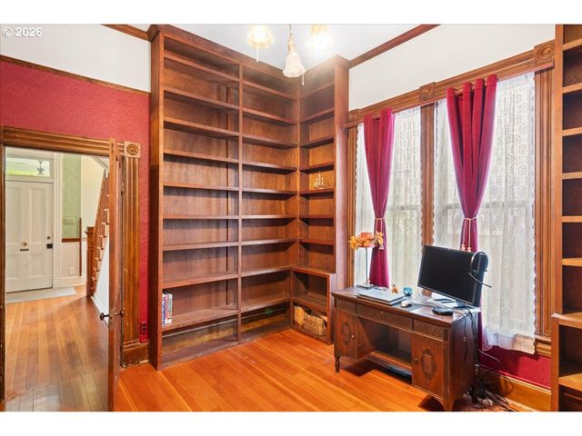 728 Sw 6TH Ave, Albany, OR 97321