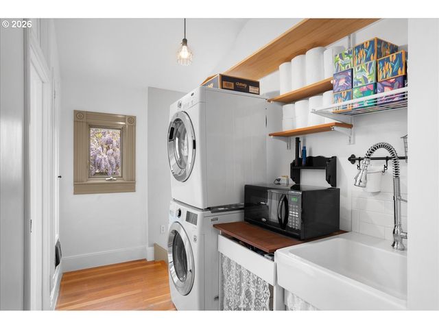 728 Sw 6TH Ave, Albany, OR 97321