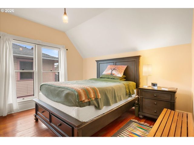 728 Sw 6TH Ave, Albany, OR 97321