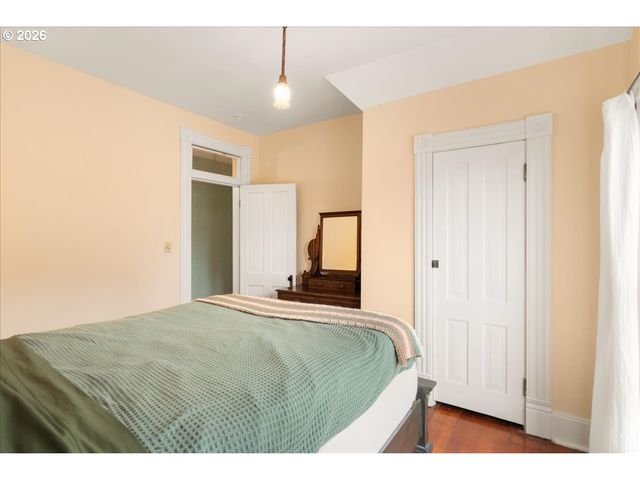 728 Sw 6TH Ave, Albany, OR 97321