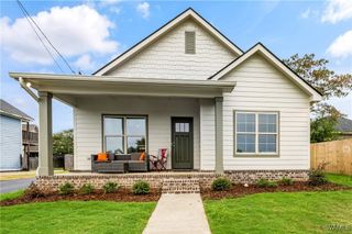 1715 Forest Lake, Tuscaloosa, AL 35401