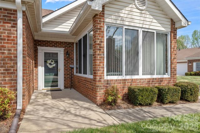 8185 Windsor Ridge Drive, Charlotte, NC 28277