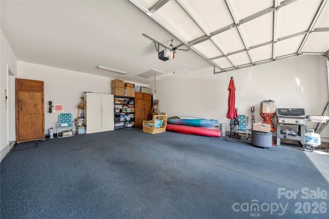 8185 Windsor Ridge Drive, Charlotte, NC 28277