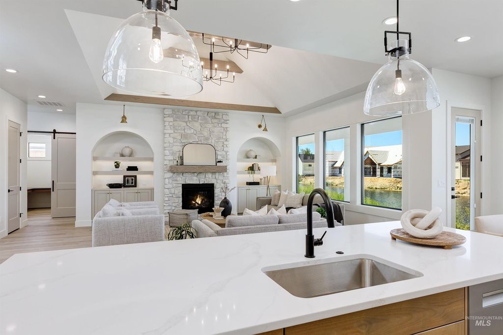 482 Century Ave, Middleton, ID 83644 photo 10