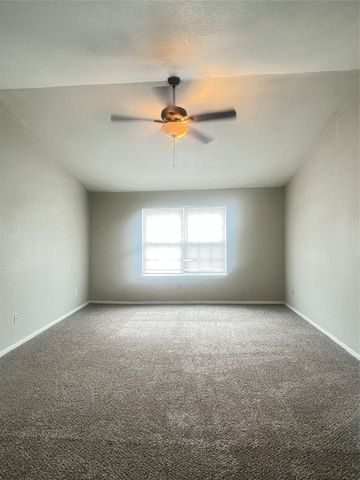 2137 Aspen Drive, Dallas, TX 75227