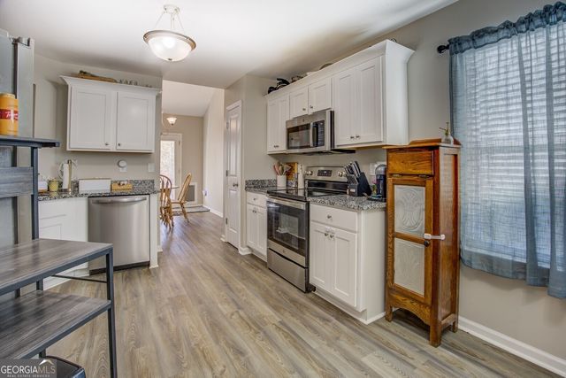 160 Savannah Way, Milner, GA 30257