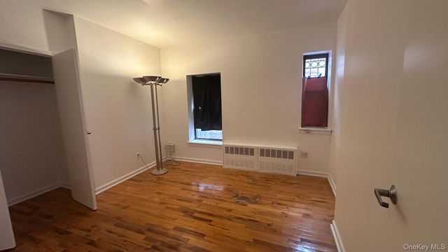 511 Thatford Avenue, Brooklyn, NY 11212