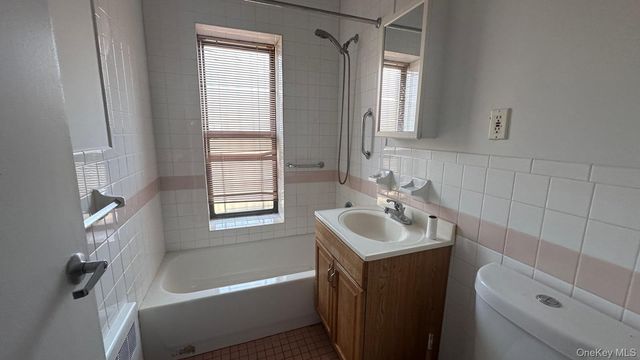 511 Thatford Avenue, Brooklyn, NY 11212