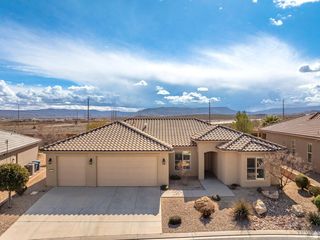 1427 W GRAPEVINE DR, St. George, UT 84790