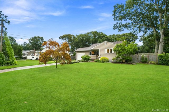 77 Lumur Drive, Sayville, NY 11782