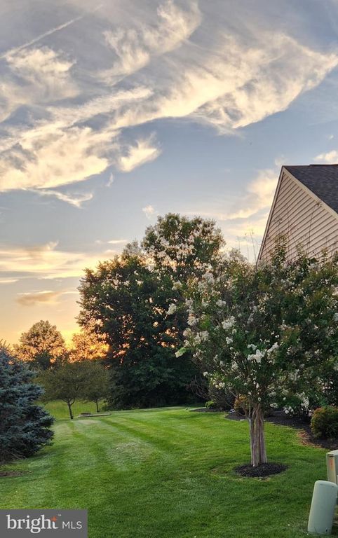 1239 HERON CT, QUAKERTOWN, PA 18951 — photo 2