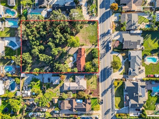 736 N Walnut, San Dimas, CA 91773