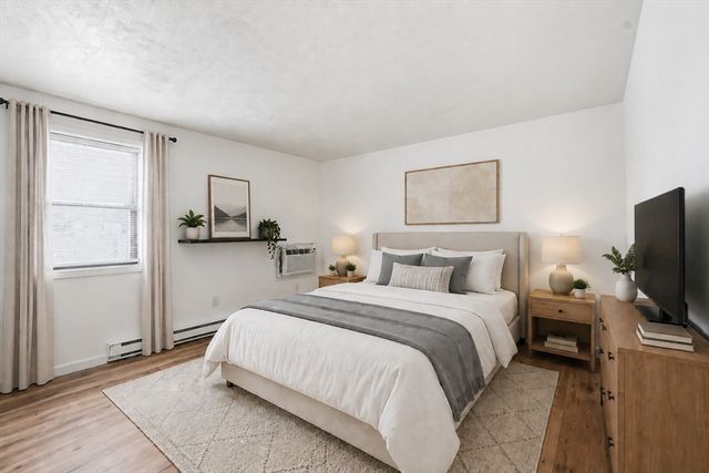 655 Plantation St 23B, Worcester, MA 01605