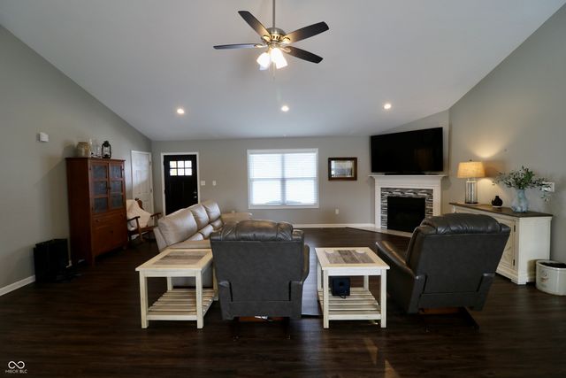 157 Bentley Drive, Crawfordsville, IN 47933