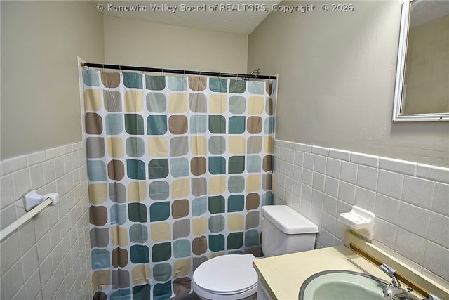 54 Sunset Drive, Charleston, WV 25301