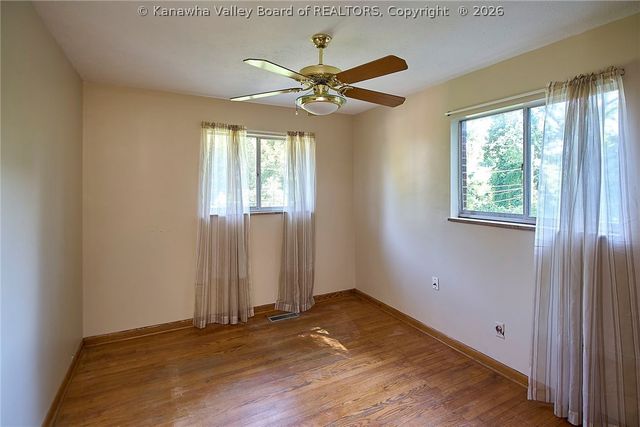 54 Sunset Drive, Charleston, WV 25301