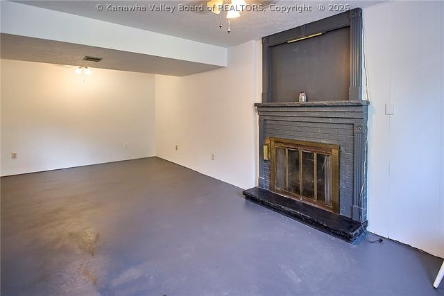 54 Sunset Drive, Charleston, WV 25301