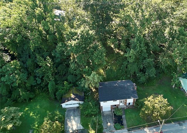 54 Sunset Drive, Charleston, WV 25301