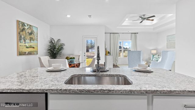 453 Piney Drive, Pearl, MS 39208