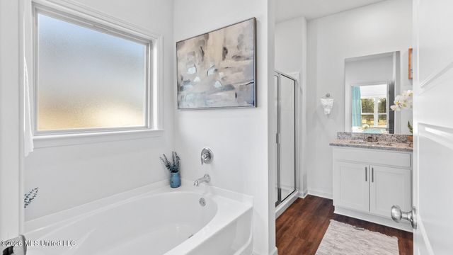 453 Piney Drive, Pearl, MS 39208