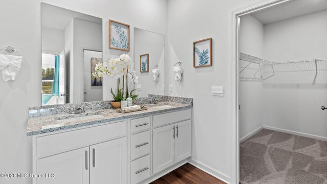 453 Piney Drive, Pearl, MS 39208