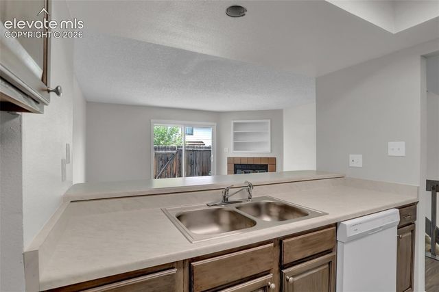 2449 Lexington Village Lane, Colorado Springs, CO 80916
