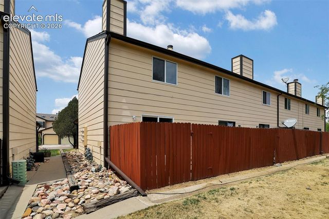 2449 Lexington Village Lane, Colorado Springs, CO 80916