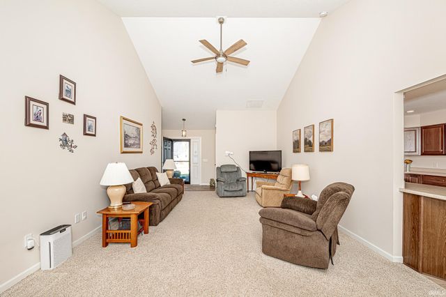 5230 Pigeon Creek Court, Fort Wayne, IN 46825